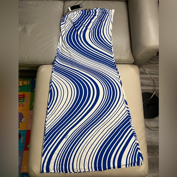 NWT - Ice Iceberg Women’s Azure Maxi Skirt -  Made in Italy - EU 50 / US 34 - Picture 3 of 10